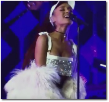 Ariana sparkling in Chicago Dec 14, 2016